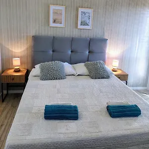 apartments-meri-zadar.hotelinzadar.com/
