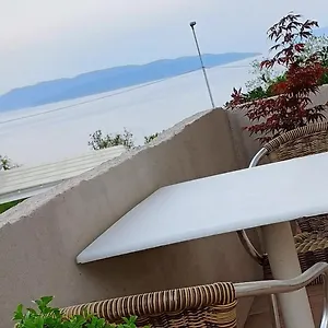 studio-apartman-lucky-star-private-parking.primorje-gorskikotar.com/